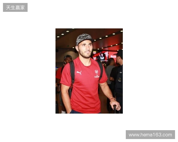 英超官方晒出图片:阿森纳U15全员抵达北京 英超官方晒出图片:阿森纳U15全员抵达北京